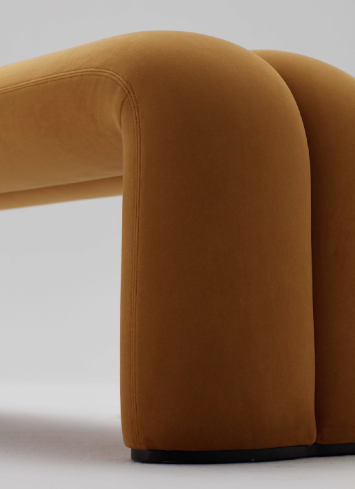 Brief — design sur mesure ayyur interiors.